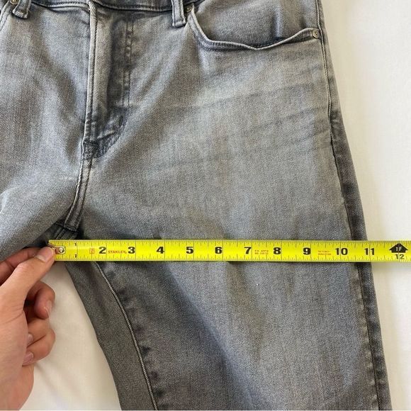 Uniqlo grey wash slim jeans - Picture 13 of 13